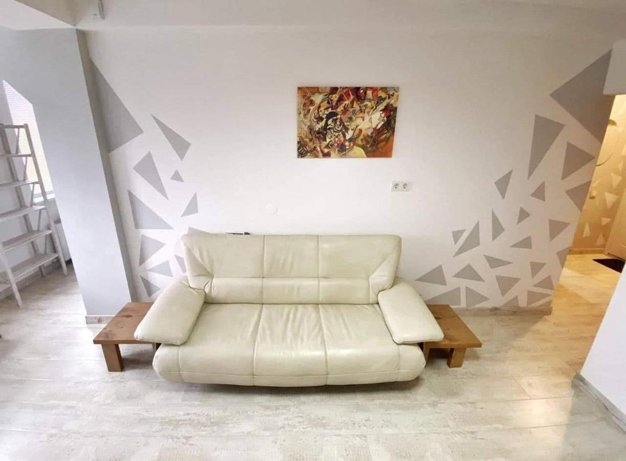 Fantastic Central Apartment Кишинев Екстериор снимка
